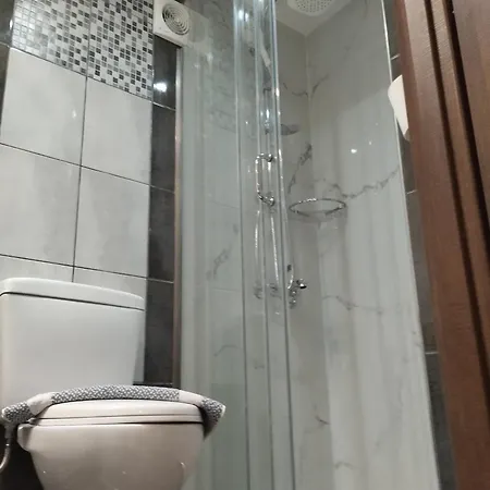 Olimpias Nest Corfu * Corfu (city)